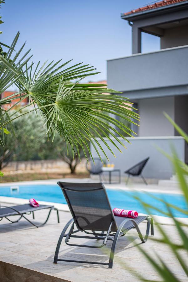 Vila Rozarija Trogir Bagian luar foto